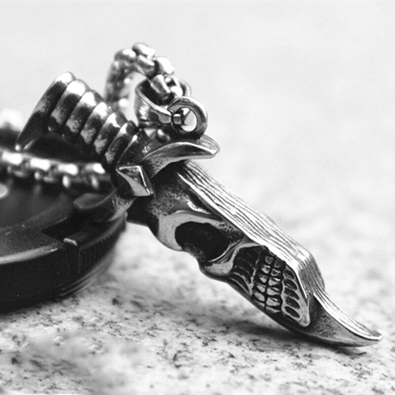 Fine Hand-made Retro Domineering Solid Double-sided Skull Dagger Pendant Men and Women Jewelry Necklace