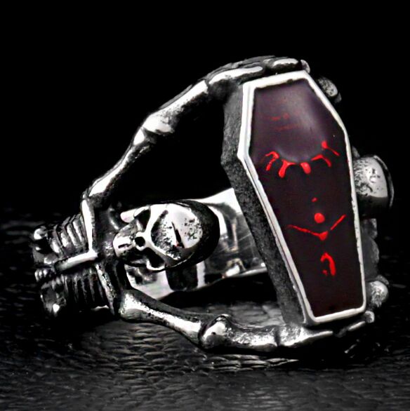 2017 Fashion Punk Vampire Casket Ring