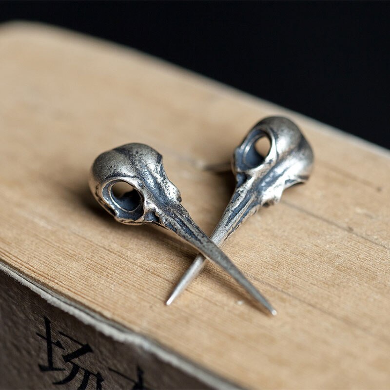 1Pair Unique Vintage Silver Hummingbird Skull Earrings Studs Black