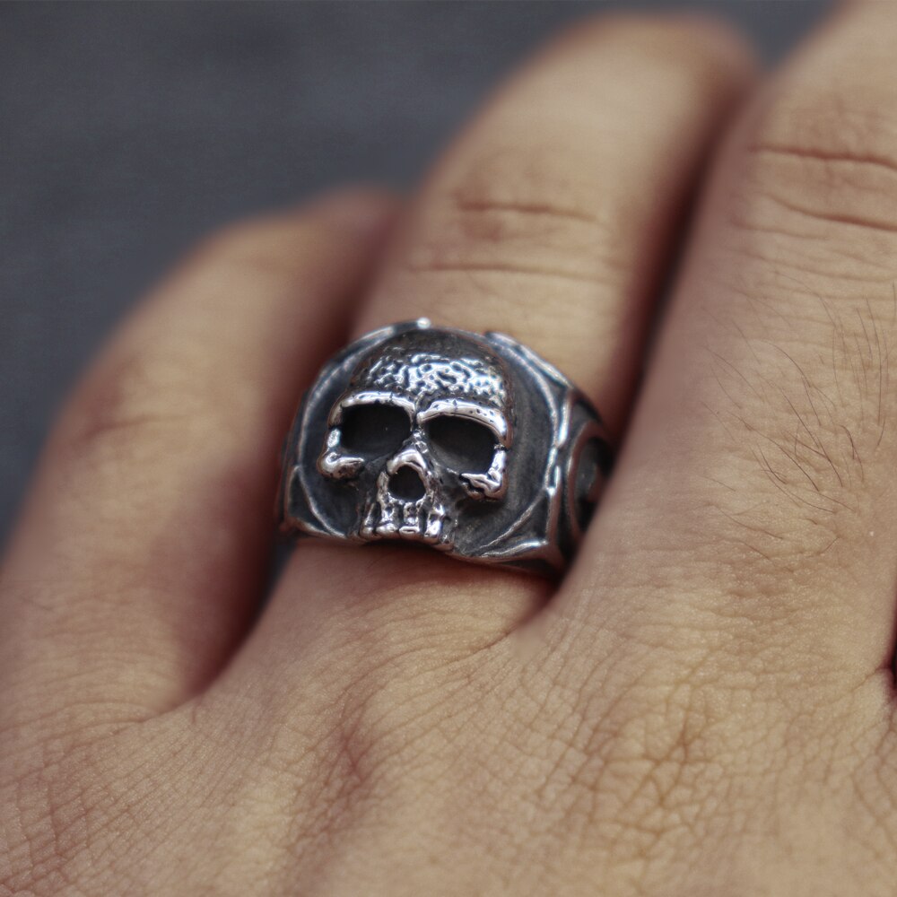 Simple Mens Gothic Tooth Fairy Biker Skull Rings