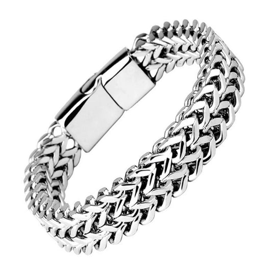 Bracelet men's kpop stainless steel link chain on hand