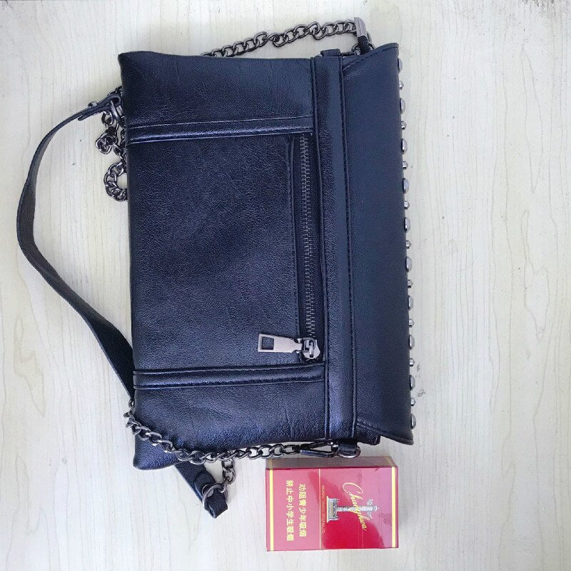 Women Skull Messenger Small Mini Bag Rivet Mini Clutch