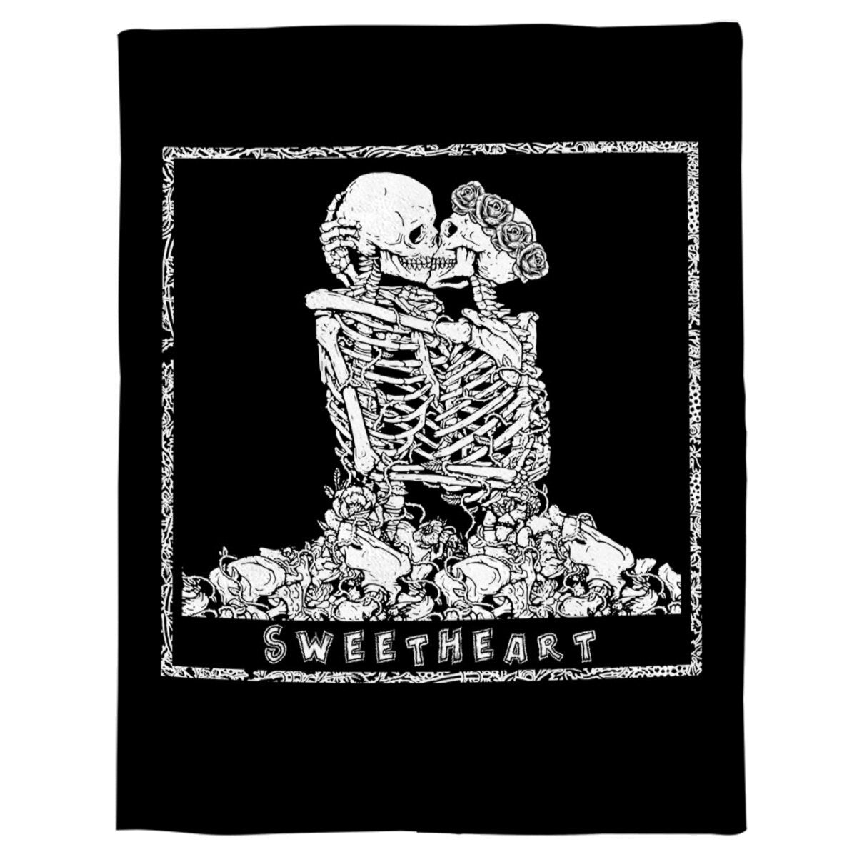 Halloween Skull Hug Kissing Rose Lover Black Throw Blanket