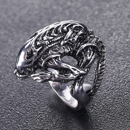 Hot selling  AVP Alien Predator Punk Ring Alien Warrior Rings Cool Jewelry Animal Skull Biker Ring For Men and Women