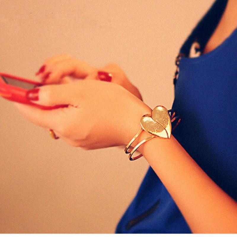 New Crystal Charm Heart Bangle Gold Color Love Bracelets Bangles for Women Fashion Cuff Bracelets
