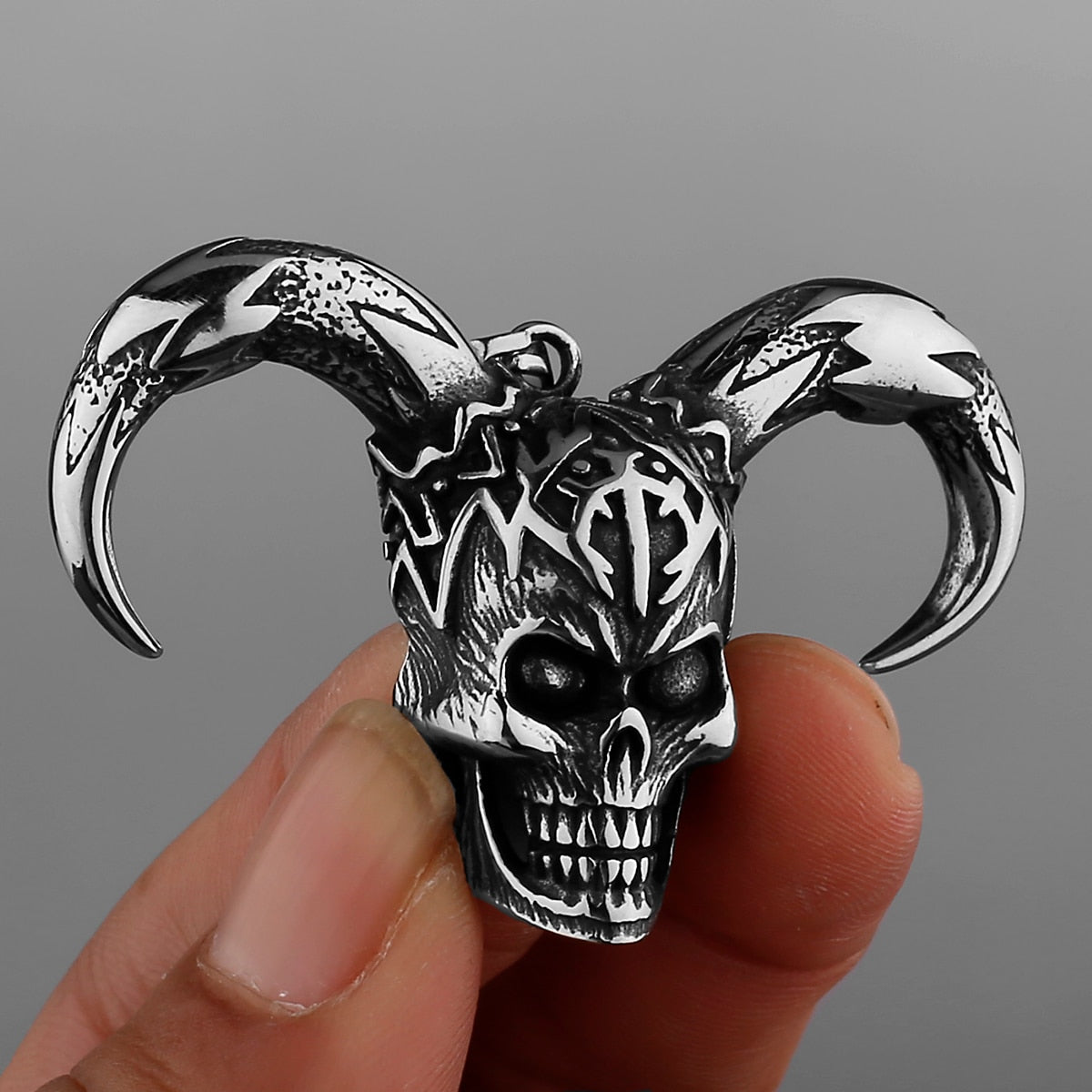 Demon Clown Skull Pendant Ghost Head Necklace Men&#39;s Charm Stainless Steel Necklace Boyfriend Gothic Jewelry Gift