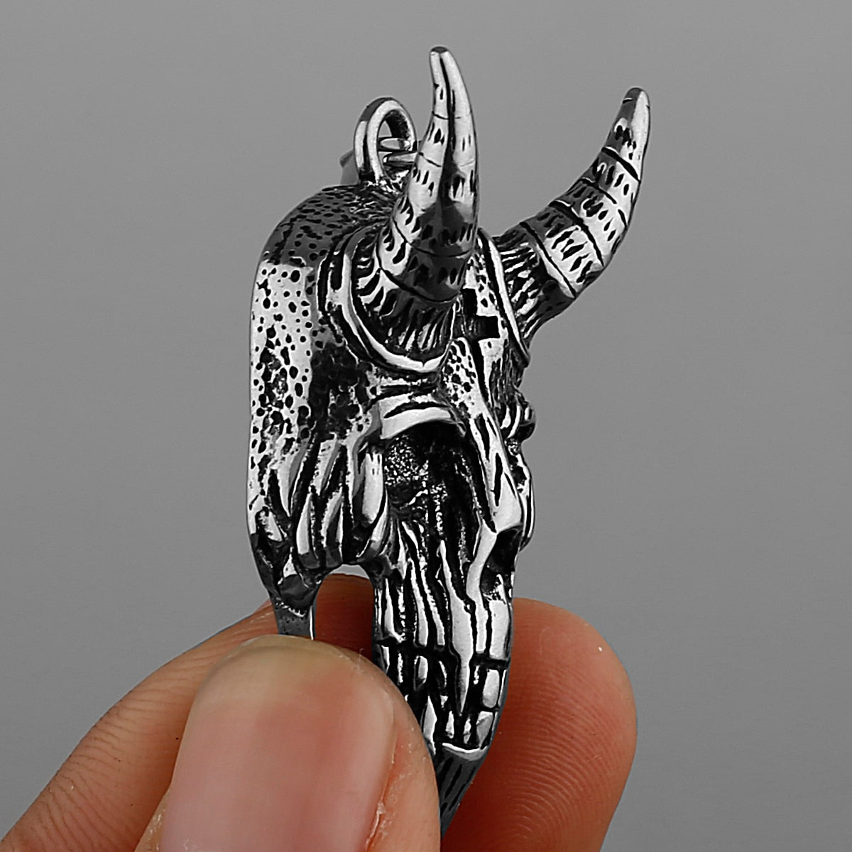 Retro Skull Demon Goat Head Pendant Men's Domineering Fashion Titanium Steel Stainless Steel Pendant Necklace Gift Jewelry