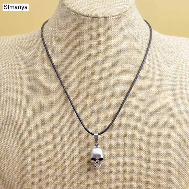 Skull Necklace - Hot Sale Skull Pendant Zinc Alloy Necklaces  Pendants Black Leather Chain Skull Pendant Silver Necklace 19074