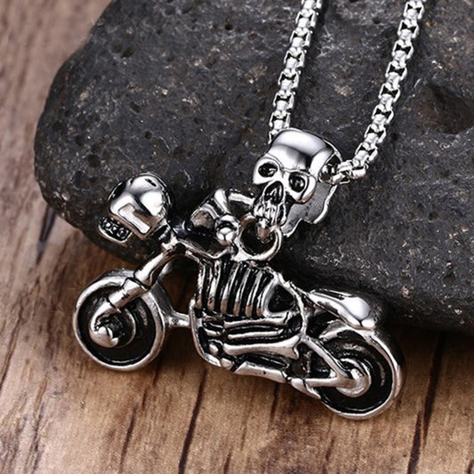 Men Jewelry Vintage Punk Skeleton Necklace Gothic Biker Skull Motorcycle Stainless Steel Pendant Necklace for Halloween