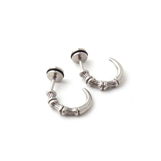 2 pieces Punk Rock Hawk Claw Horns Stainless Steel Stud Earring Men Wing stud earrings Skulls Ear Studs Body Piercing Jewelry