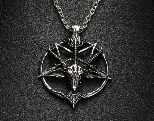 1Pcs Fashion Pentagram Pan God Skull Goat Head Pendant Necklace Luck Satanism Occult Metal Vintage Silver Star Necklace for Man