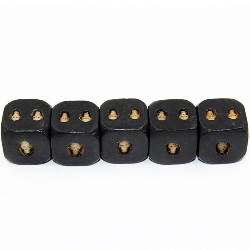 New 5pcs/Set 18mm Resin Skull Dice Statue Halloween Board Game Dice Office Desk Decor Toy Halloween Party Decoration
