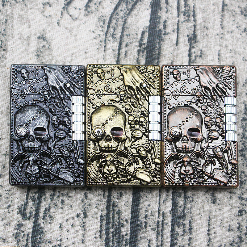 Metal Embossed Skull Gas Lighter Jet Flint Flip Side Grinding Cigarette Smoking Accessories