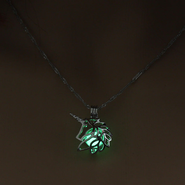 Glow in the Dark necklace LOL Hecarim Unicorn Horse silver Chain Jewelry