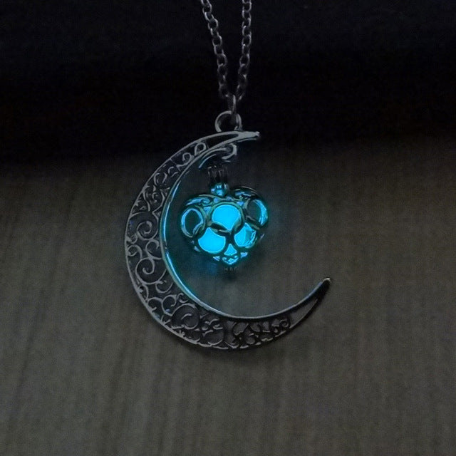 Glowing In The Dark Pendant Necklaces Silver Plated Chain