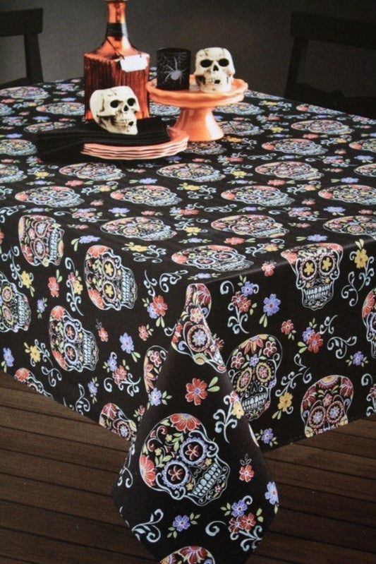 HALLOWEEN 70" ROUND TABLE CLOTH BLACK FABRIC SUGAR SKULL dia de los Muertos NEW