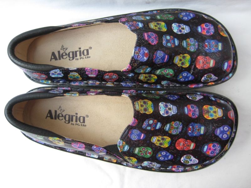 Women's Alegria "Debra"  Sugar Skulls patent leather shoes 39 (US 9)