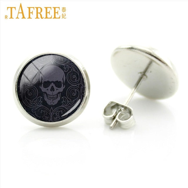 Skeleton Heart Stud Earrings Rock Punk skull earring wholesale price Halloween party fashion Retro for women jewlery A651