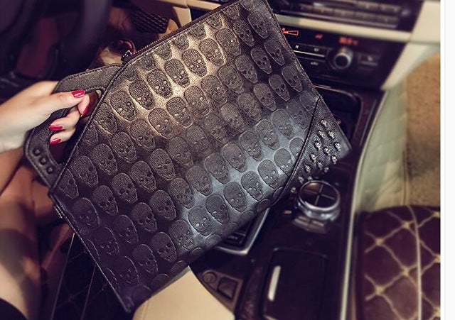 New Fashion Rivets Handbag Men's Skull Clutch Envelope Bag Casual Purse Handbag for Male Shoulder Bag