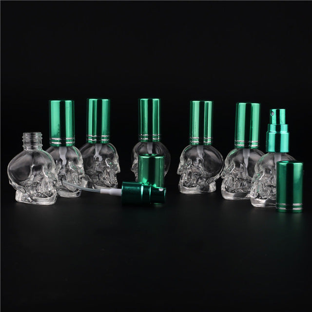1pcs 8ML 10Colors Mini Travel Unique PersonalitY Skull Shape Empty Glass Perfume Bottle Small Sample Portable Parfume Bottles