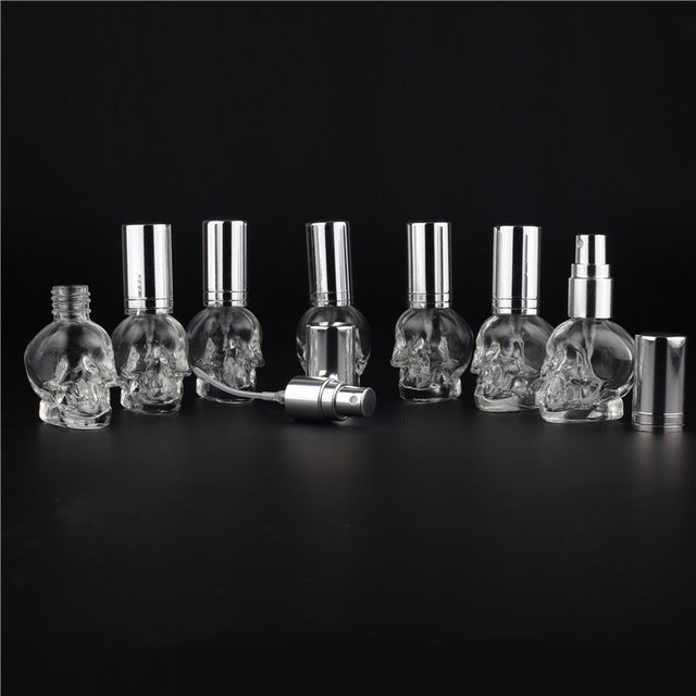 1pcs 8ML 10Colors Mini Travel Unique PersonalitY Skull Shape Empty Glass Perfume Bottle Small Sample Portable Parfume Bottles