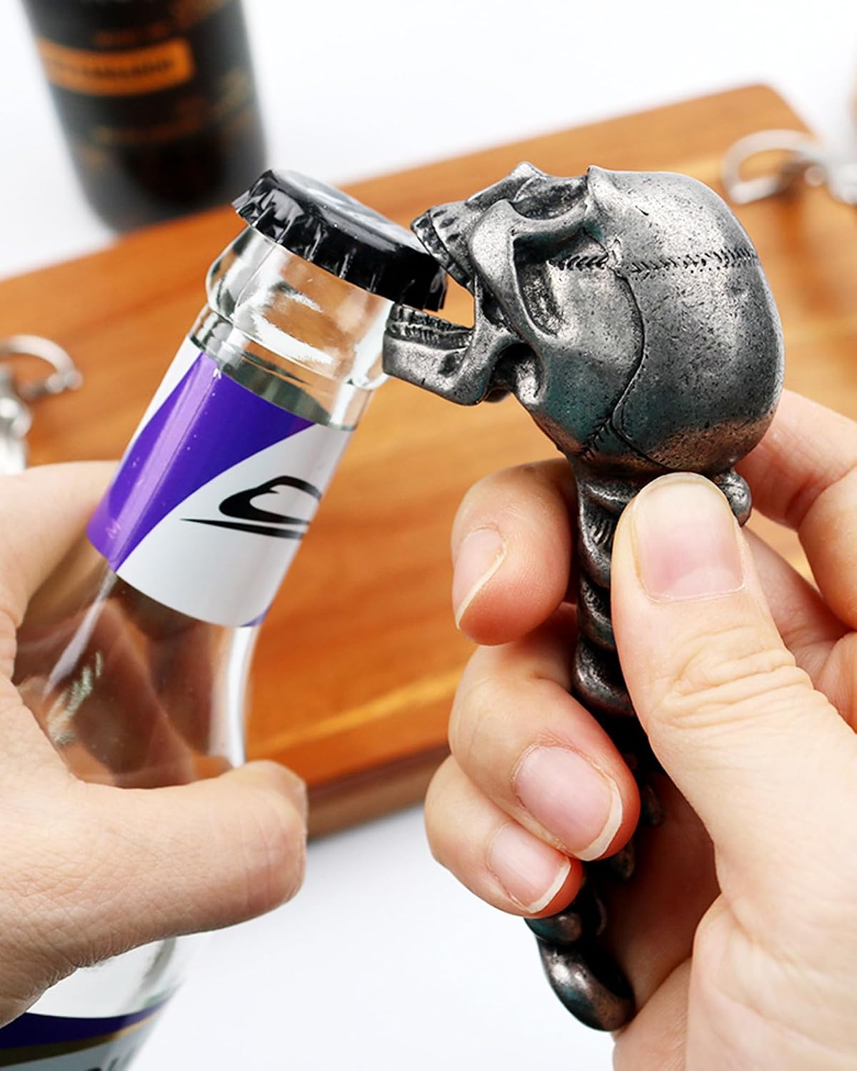 Skull Head Bottle Opener,Durable Stainless Steel Halloween Gifts, Ergonomic Spine Grip, Portable Bartender Head Party Essential​