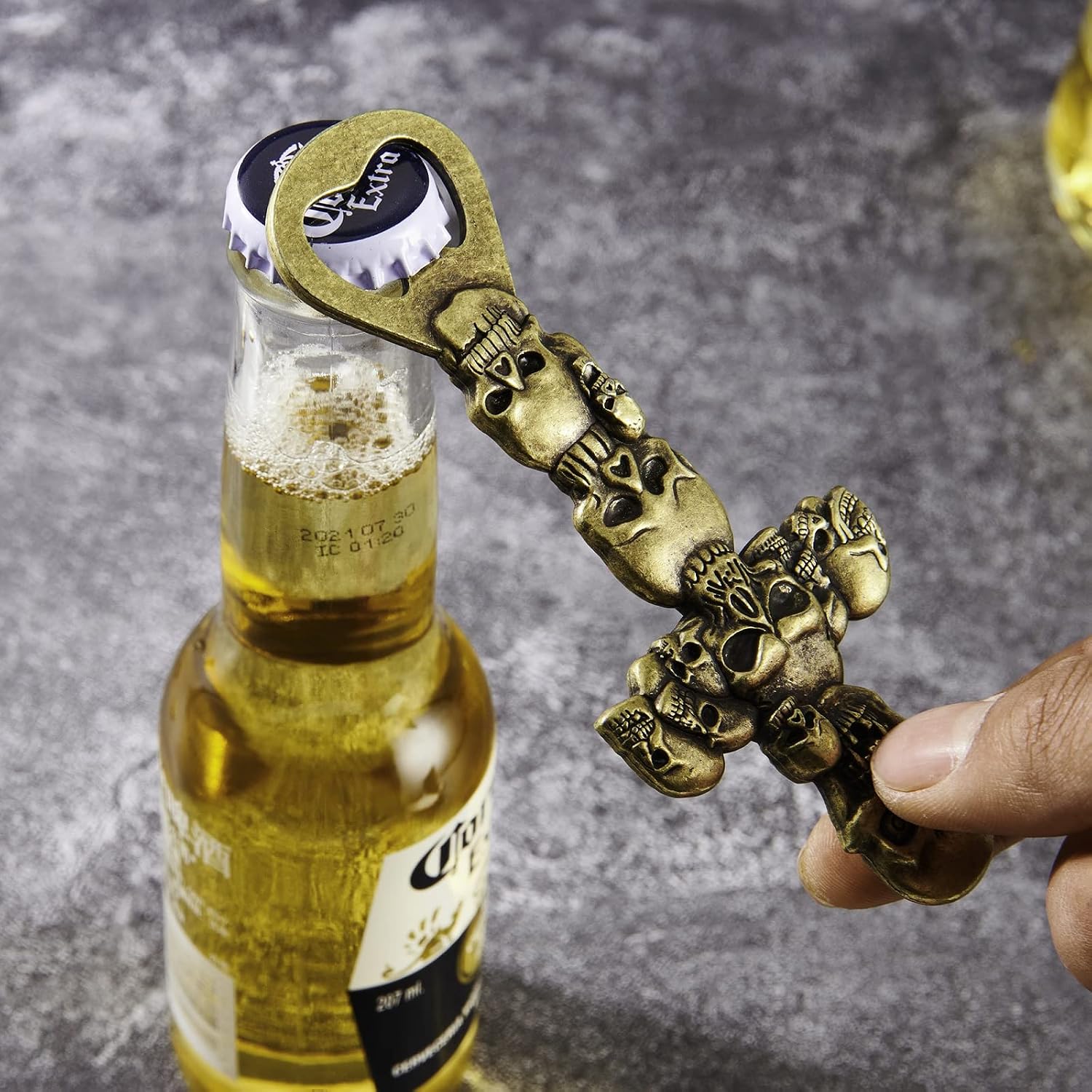 Skull Cross Wine Beer Bottle Opener for Bar Bartender Men and Women,Thanksgiving,Hallowmas,Christmas