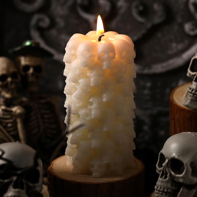 Nuanchu Skull Candle Soy Wax Decor,1.97 x 1.97 x 4.33 Inch,Skull Style