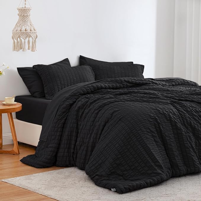 Love’s cabin Seersucker Black Queen Comforter Set, 7-Piece Bed in a Bag
