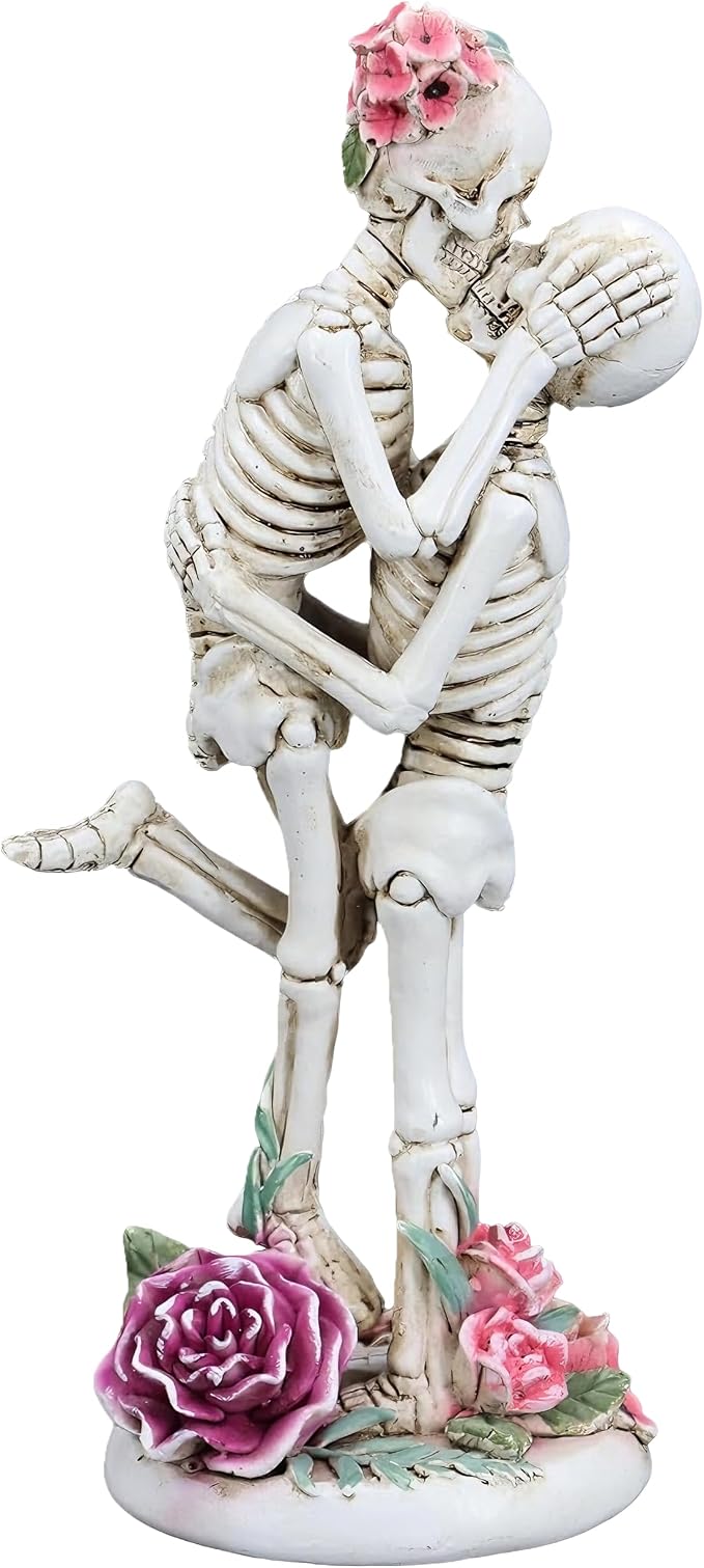 Skeleton Couple Embracing Decor Statue , Skull Halloween Decoration Home Decor Party Decorations,Skull Collectible Figurines,Vintage Resin Sculpture Home Decoration, Personalized Wedding Decoration - skull figurine