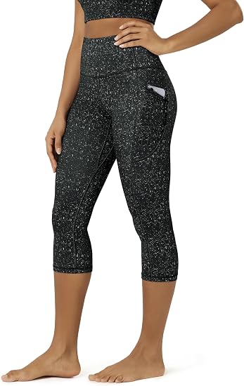 ODODOS Women's High Waisted Yoga Capris with Pockets, Tummy Control Non See Through Workout Athletic Running Capri Leggings - skull leggings