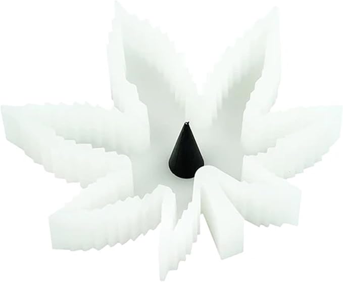 Glow in the dark Silicone white marijuana leaf shaped ashtray - skull ashtray