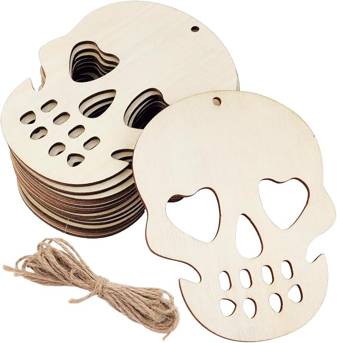 30 Pack 4 Inch Wood Skull Cutouts Unfinished Wood Skull Crafts Wooden Skull Hanging Ornaments DIY Skull Craft Gift Tags for Home Party Decoration Craft Project