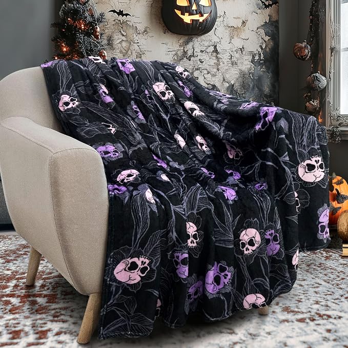 Roszwtit Halloween Goth Throw Blanket 50x60 Inch for Home Decor Gifts - skull blanket