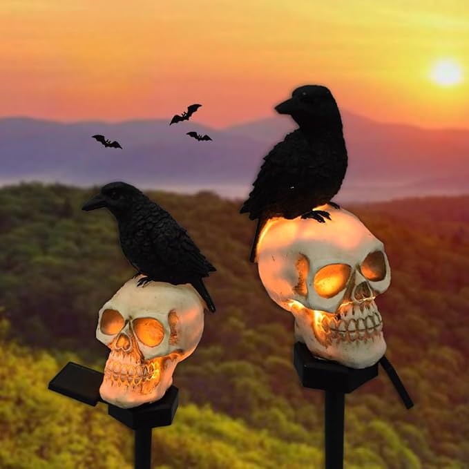 2 Packs of LED Solar Crow Skull Lights, Halloween Outdoor Atmosphere Decoration lamp, and Cute Resin Crow Skull Courtyard Landscape Lights. - skull lamp