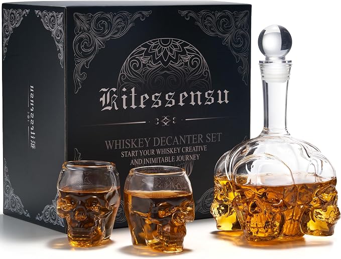 Gothic Skull Whiskey Decanter Set – 34 oz Spooky Skeleton Glass Decanter with 2 Rocks Glasses – Dark Academia Home Bar Decor & Man Cave – Cool Halloween Gifts for Men & Whisky Lovers