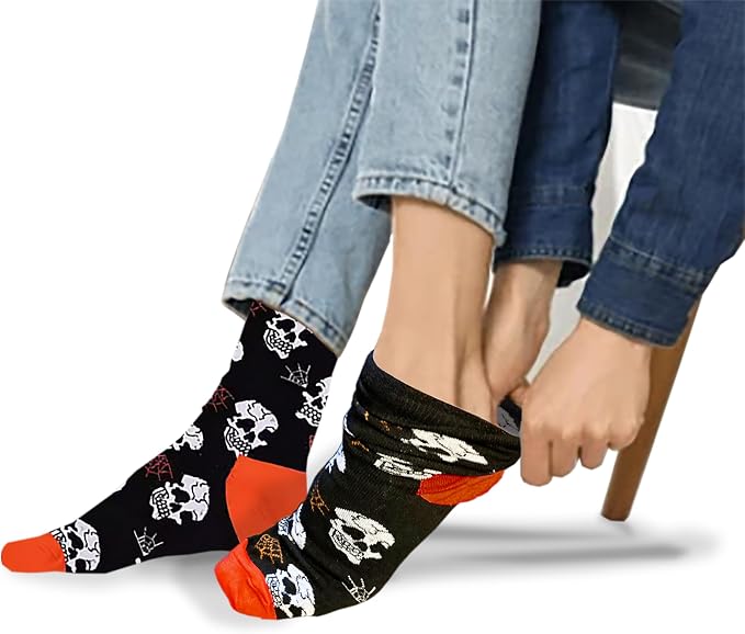 Mazeology Skull Streetwear Socks, Unisex for Men and Women, Black, White and Orange, Cotton/Polyester/Spandex, Cobweb Design - sugar skull costume