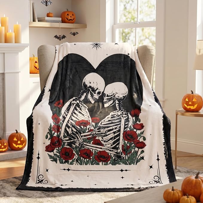 Gothic Skeleton Love Throw Blanket, W50 x L70in