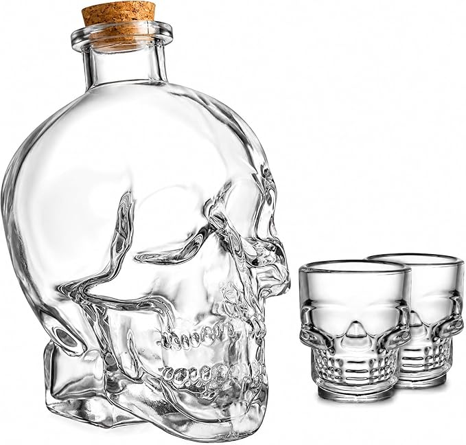 Skull Decanter Set – 25oz Crystal Glass Decanter with 2 Small 50ml Skull Cups, Halloween-Themed Whiskey Decanter for Liquor, Vodka, Wine, Bourbon, and More - skull bottle